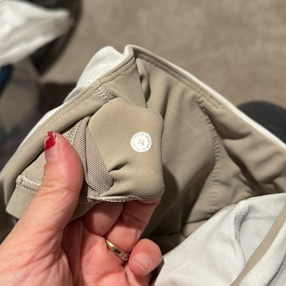 Lululemon align tank top white size 14 - Picture 8 of 8